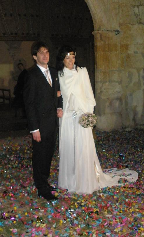 Se casan en Busto Diego de la Peña y Sonia Martínez